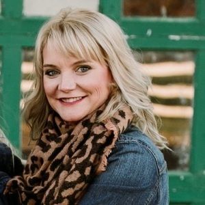 Meet your Posher, Liz